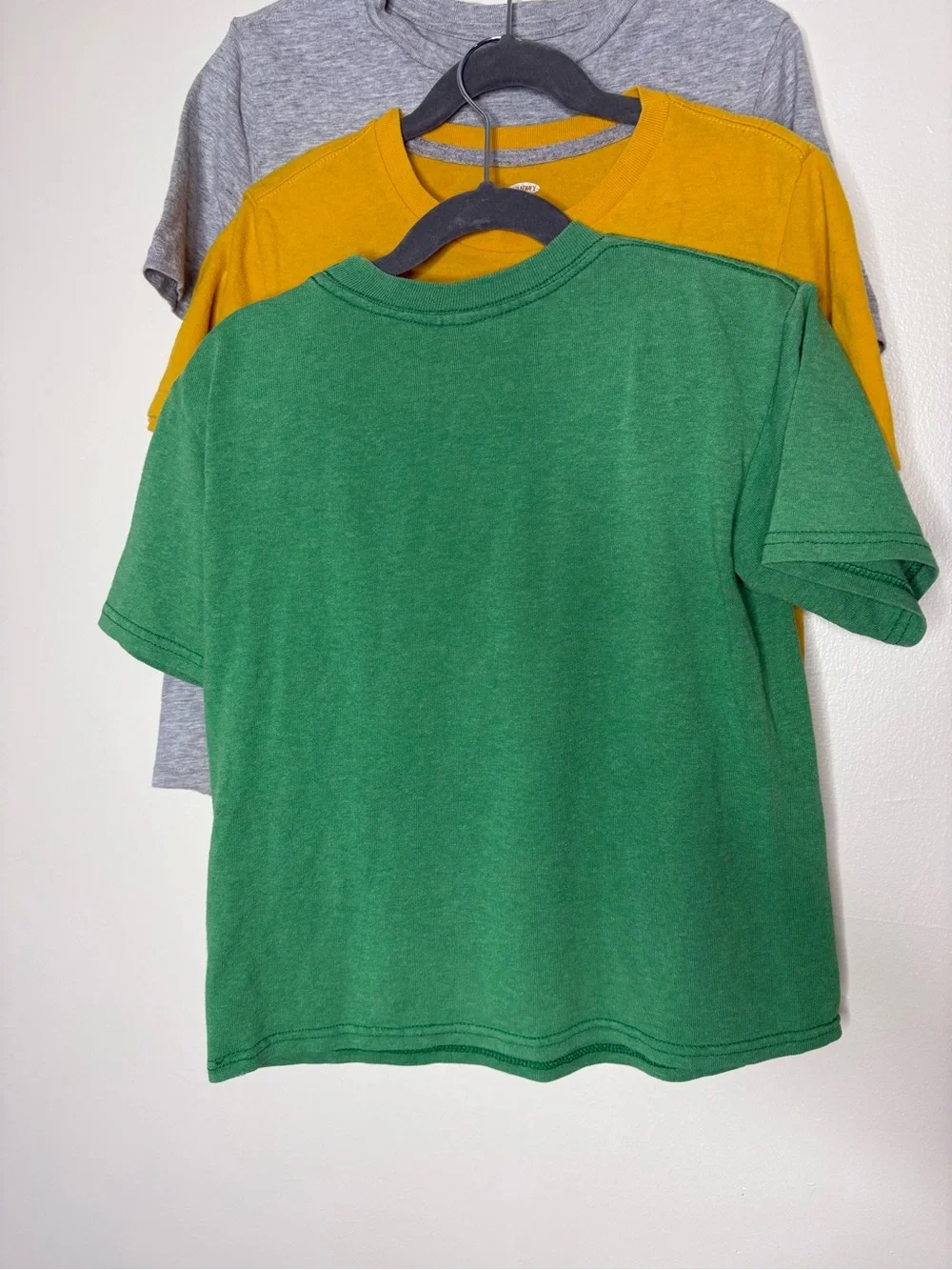 Boys bundle of 4 short sleeve t-shirts M 8